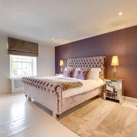 6 Bed In Richmond Oc-g0178 * Gilling