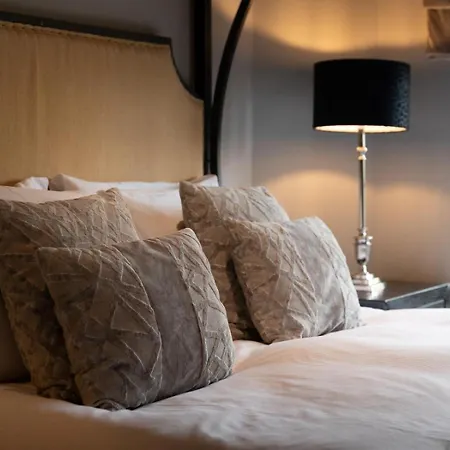 6 Bed In Richmond Oc-g0178 Gilling